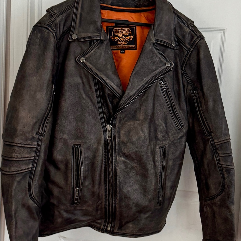 Men's Distressed Black Leather Jacket